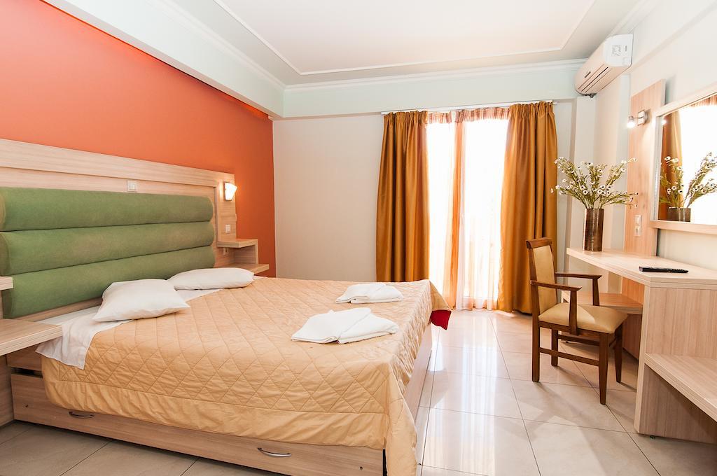 Zante Plaza Hotel & Apartments Laganas Room photo